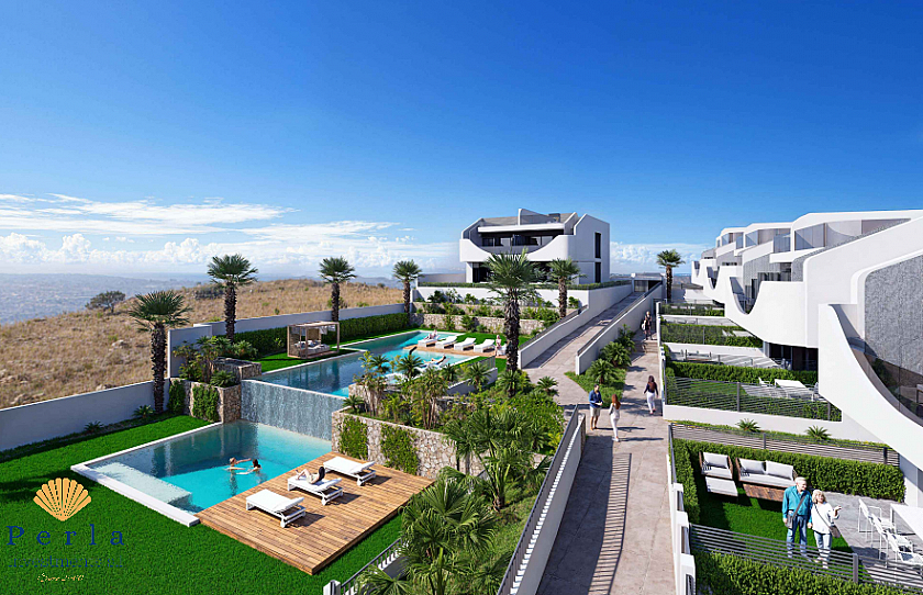 Charming Top Floor Apartment in San Miguel - Perla Investments