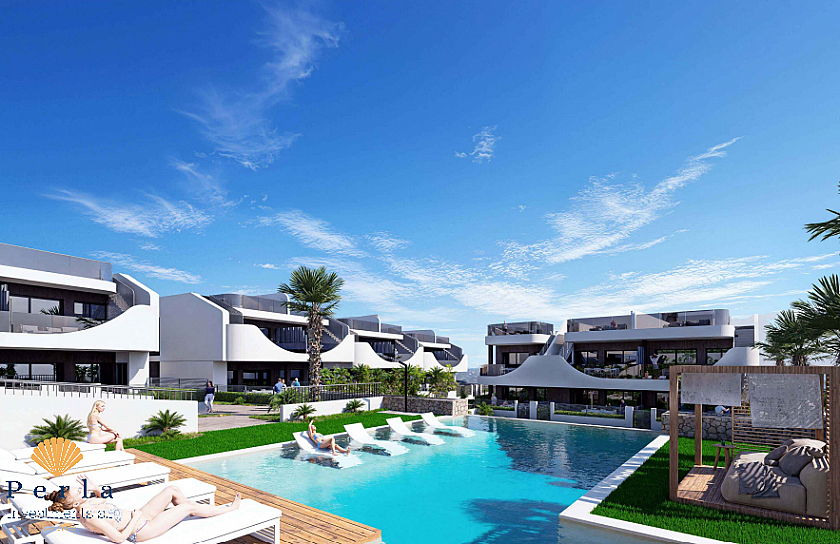 Charming Top Floor Apartment in San Miguel