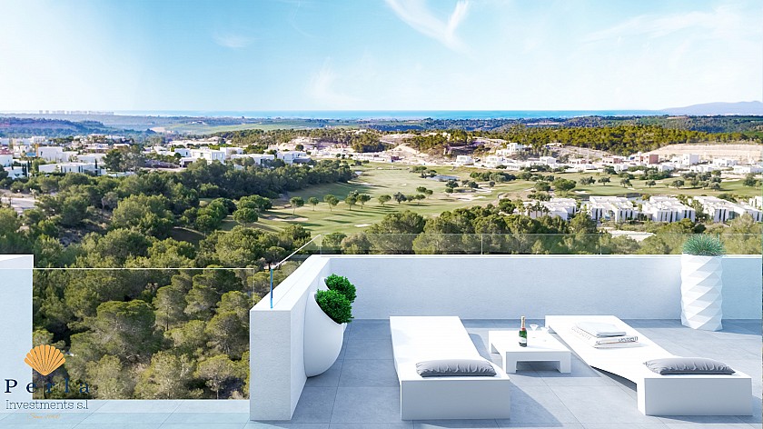 Luxury ground floor apartment in Las Colinas