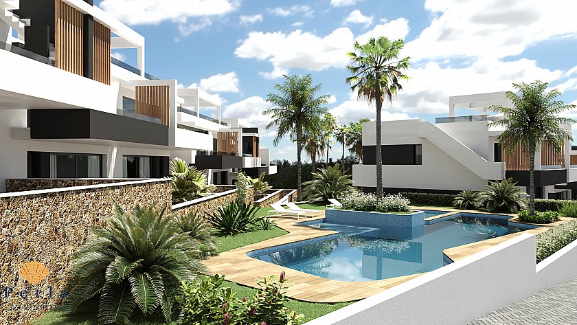 Bungalow con jardín en Villamartín - Perla Investments