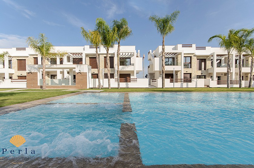 Bungalow de 2 habitaciones en Torrevieja - Perla Investments