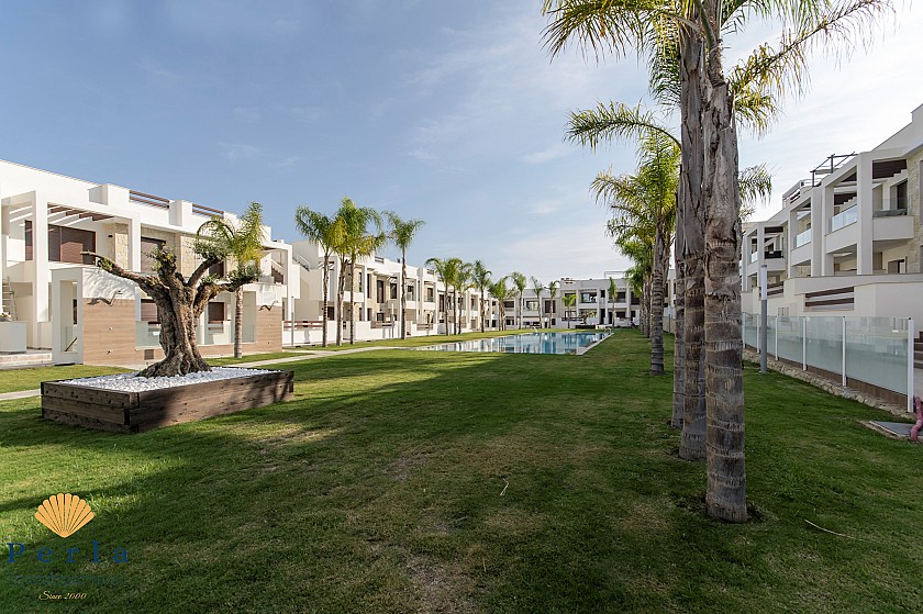 Bungalow de 3 habitaciones con solárium en Torrevieja