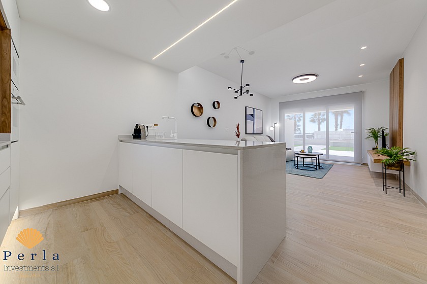 Ground floor apartment in a beautiful building complex 