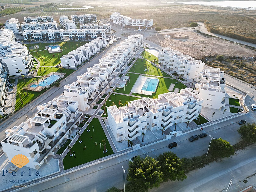 Ground floor apartment in a beautiful building complex 