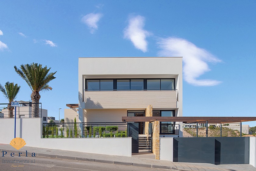 Chalet de alta gama en Campoamor