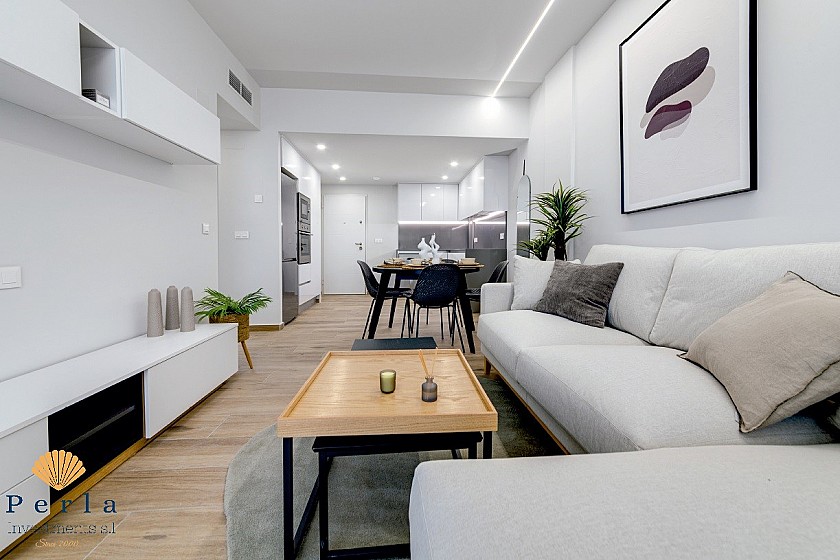 2 bedroom apartments close to beach