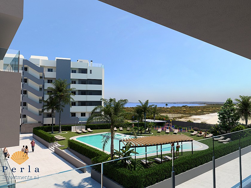 2 bedroom apartment close to beach - Perla Investments