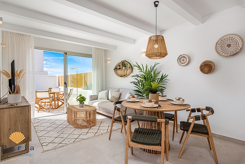 Nuevo chalet estilo Ibiza en Los Alcázares 