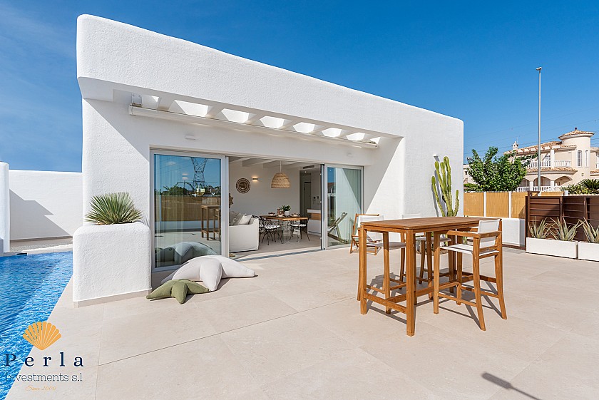 Modern 3 bedroom Villa in Los Alcázares   - Perla Investments