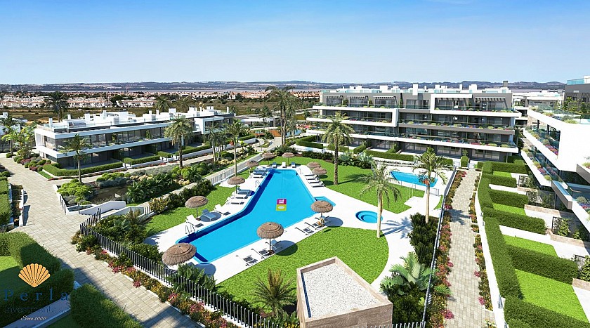 Roof top apartment in a new beautiful complex in Torrevieja