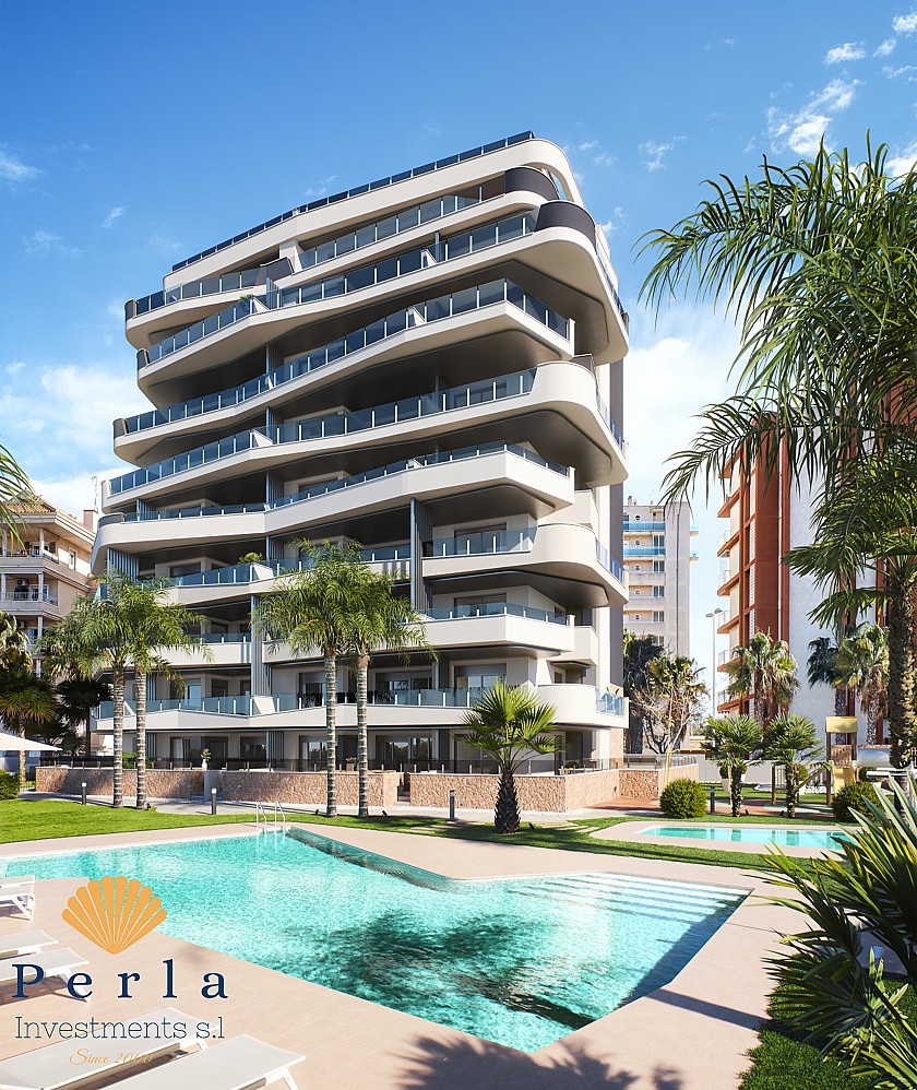 Magnífica planta baja en nuevo edificio residencial en Guardamar - Perla Investments