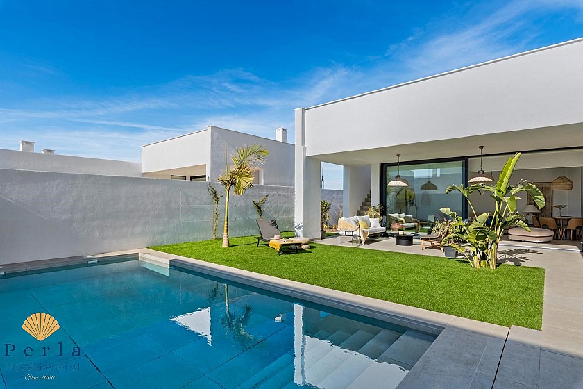 Large detached house in an exceptionally beautiful location