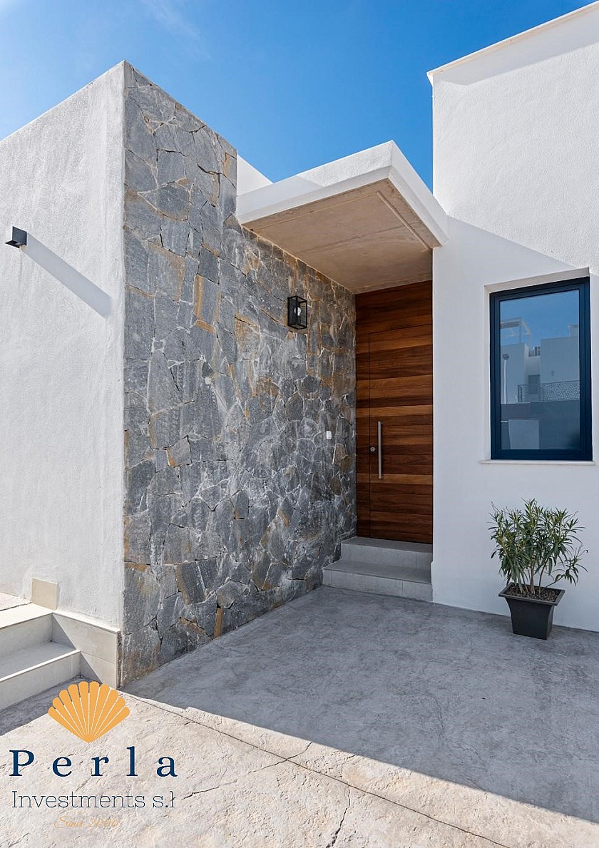 Large detached house in an exceptionally beautiful location
